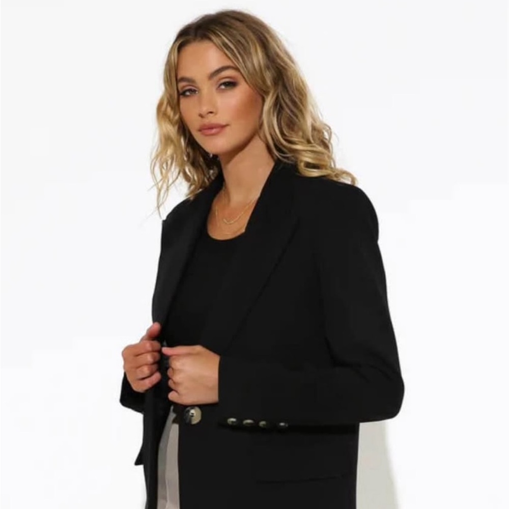 Madison the Label Audrey Black Blazer